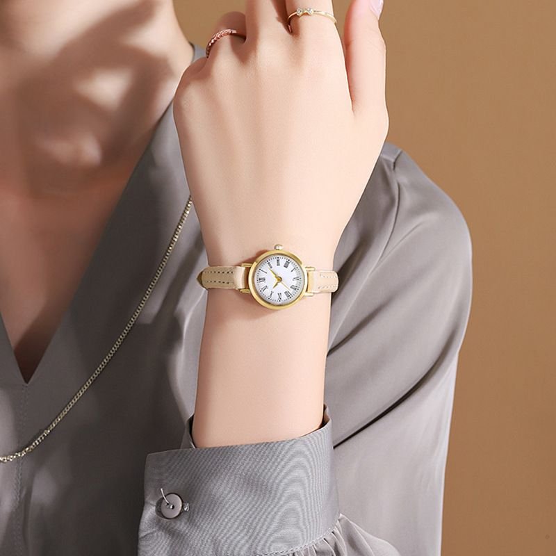 Women Simple Roman Numeral Quartz Watch