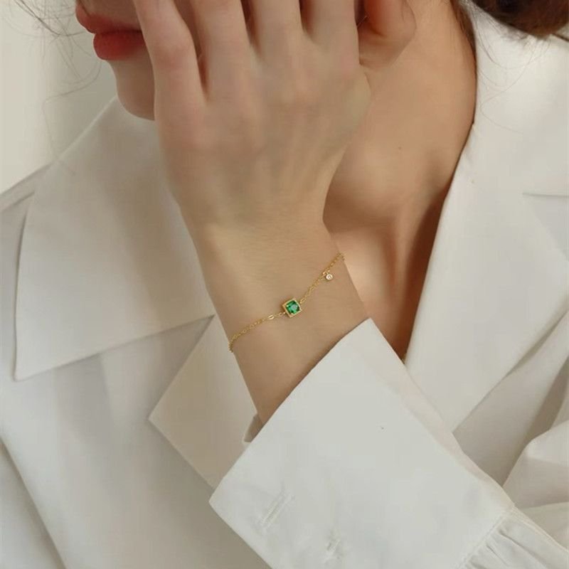 Women Fashion Simple Sterling Silver Emerald Zircon Bracelet