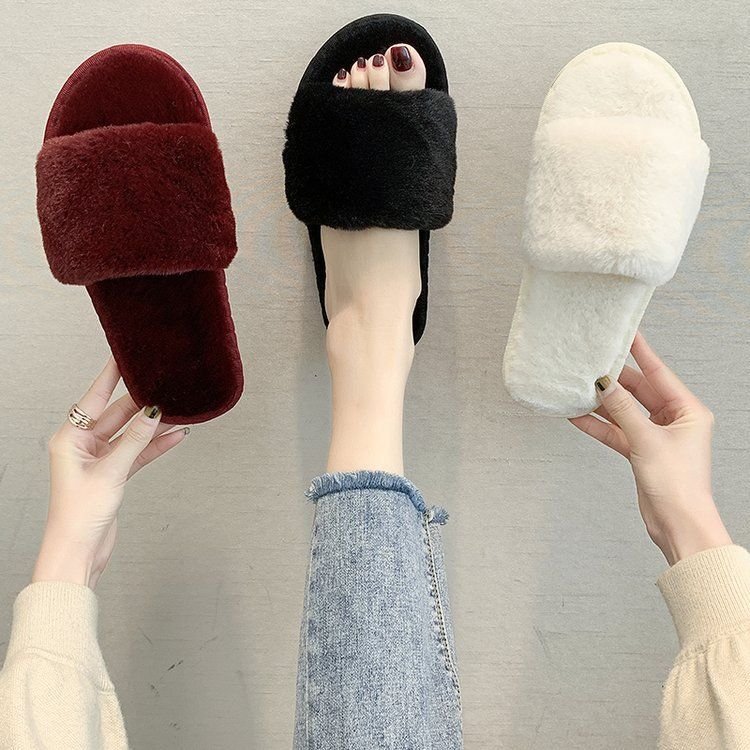 Plus Size Winter Casual Solid Color Plush Slippers