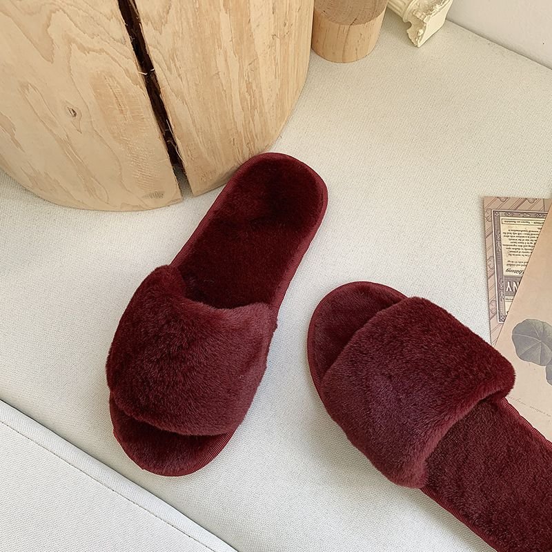 Plus Size Winter Casual Solid Color Plush Slippers