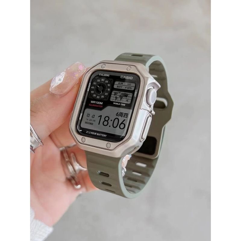 Simple Liquid Sports Silicone Apple Strap