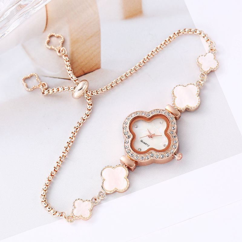 Women Simple Creative Four-Leaf Clover Rhinestone Pull Bracelet Watch